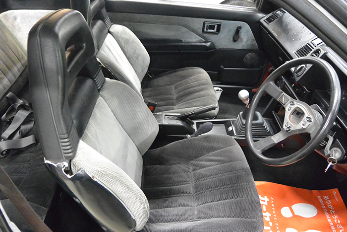 スプリンタートレノ GTアペックス AE86 ティーバレー ae86-2912