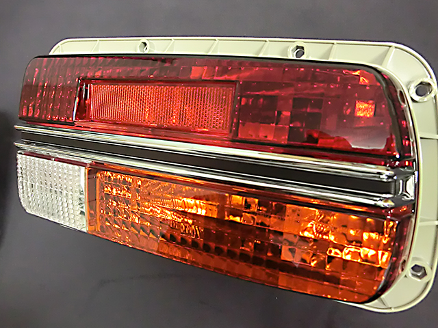 フェアレディZ S30Z S31Z ワンテールランプ ティーバレーオリジナル
